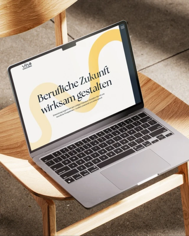 Neuer Markenauftritt für VivaCoaching 🎯

Mit frischem Branding, klarer visueller Sprache und modernem Webdesign wird die Persönlichkeit von VivaCoaching neu erlebbar. Entstanden ist ein nahbarer, vertrauensvoller Auftritt, der Kompetenz und Erfahrung vermittelt und intuitiv durch die Coaching Angebote führt.

#branding #webdesign #corporatedesign #wordpress #uidesign